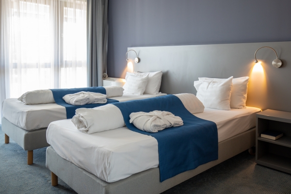 Hotel Yacht Wellness & Business (Siófok)
